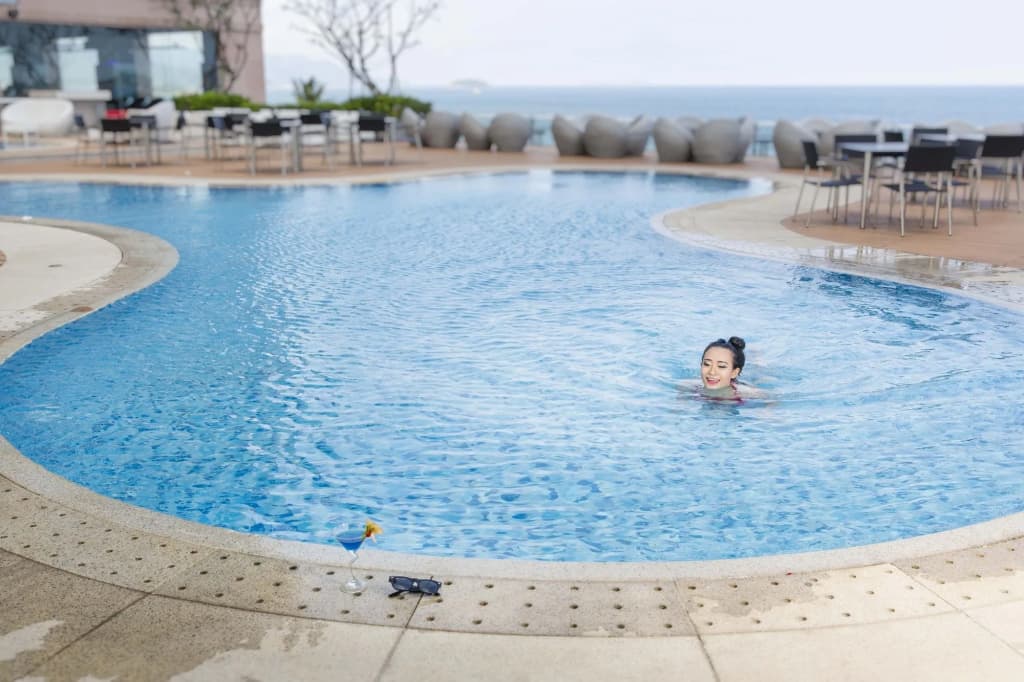 Diamond Bay Hotel - photo 20