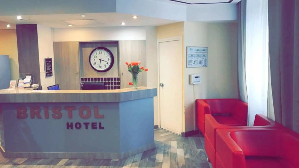 Hôtel Bristol République - photo 2