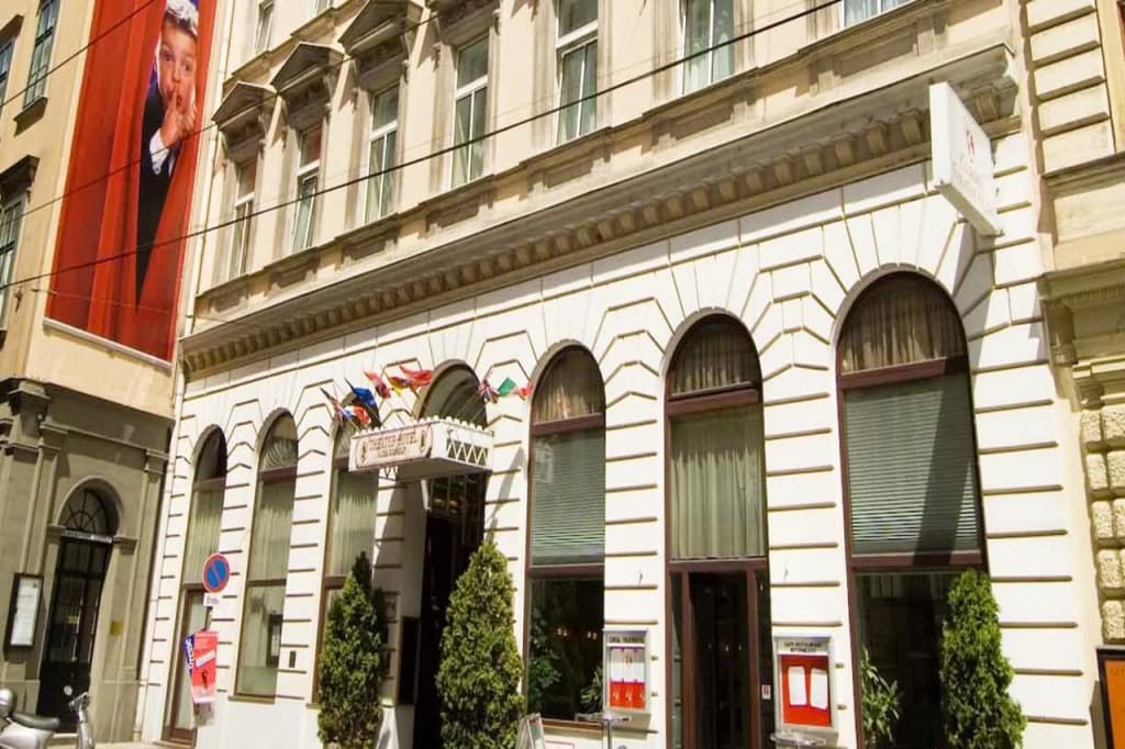 Theaterhotel & Suites Wien - main photo