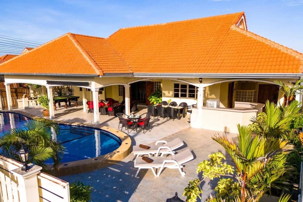 3 Bed Pool Villa - S102 - photo 14