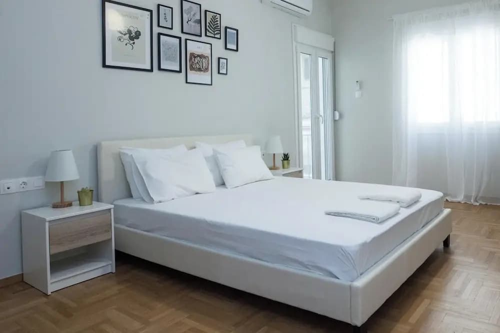 Panormou Modern Elegant 3 Bd Balcony Apt - photo 6