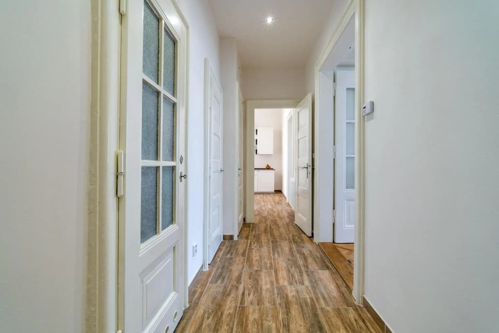 Avantguard Apartments - photo 11