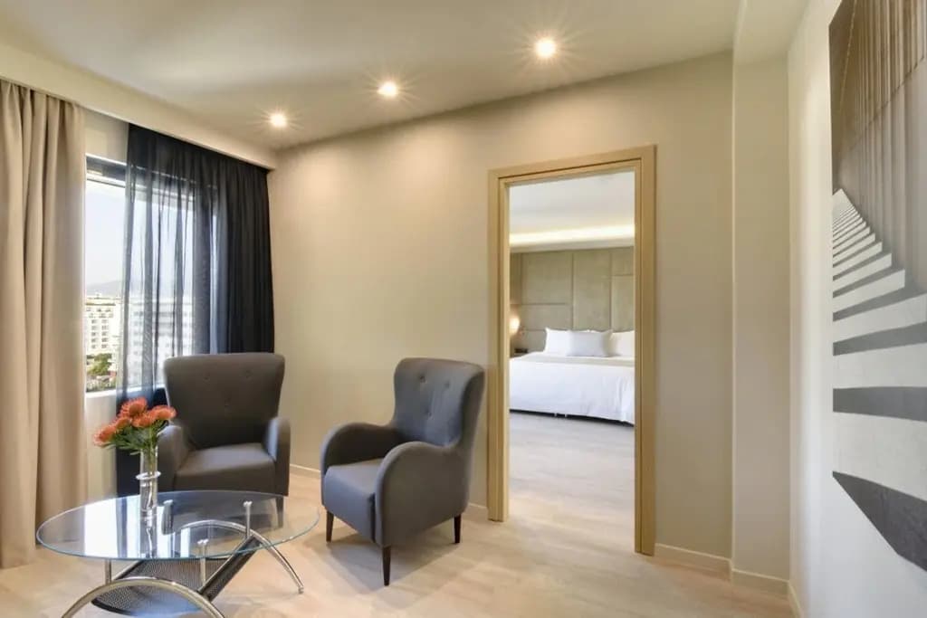 Athens Avenue Hotel - photo 11