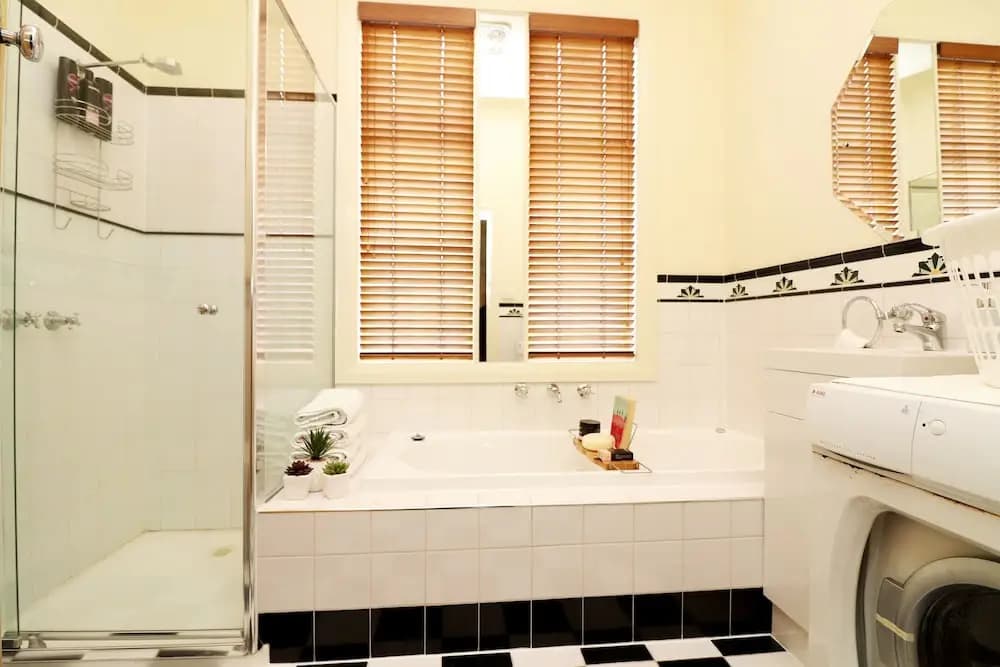 Brunswick Renaissance - Rejuvenate Stays - photo 15