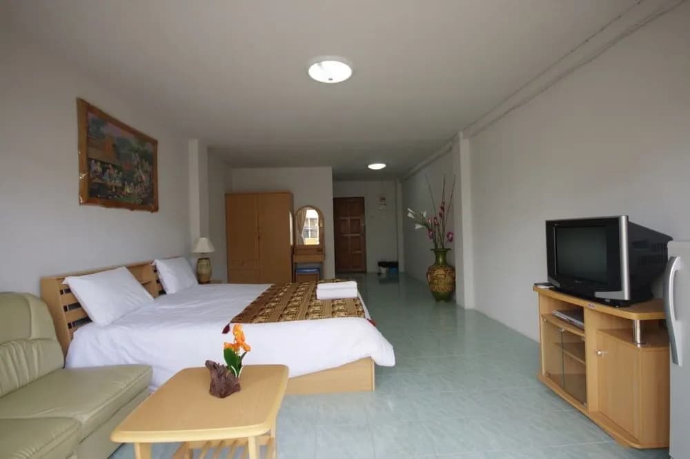Malee Beach Guest House - photo 7