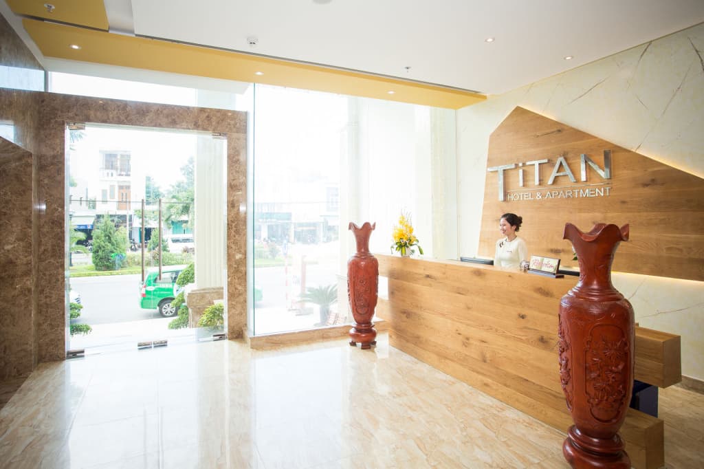 Titan Hotel - main photo