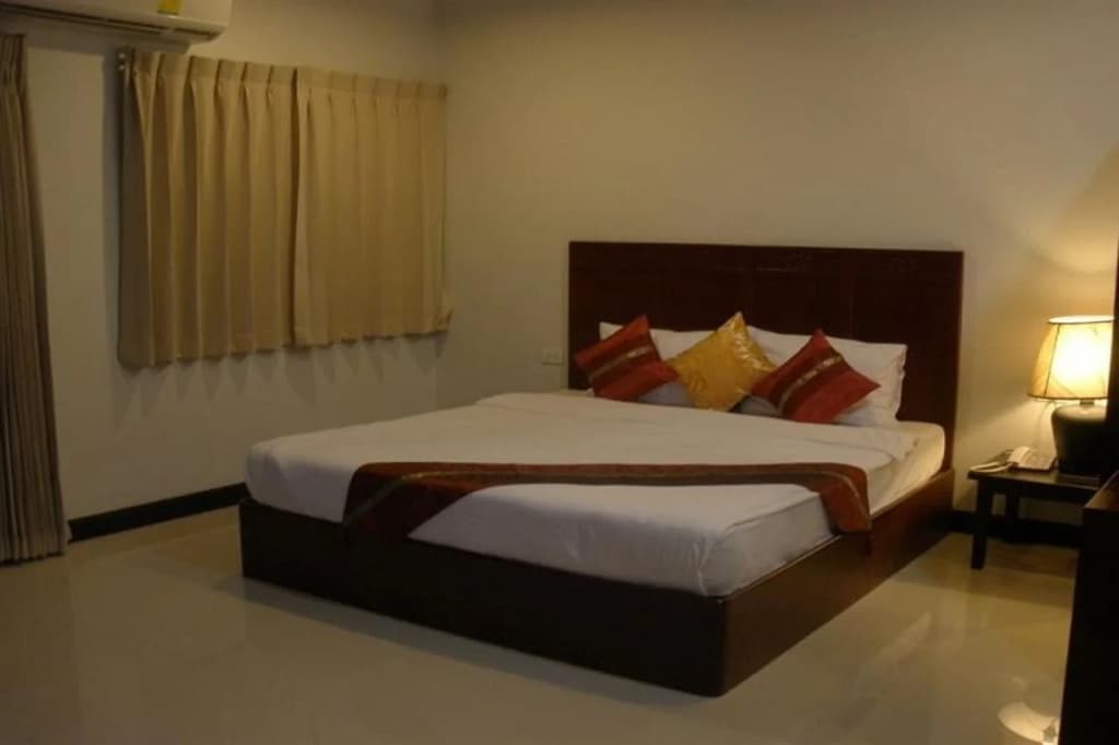 C.A.P. Mansion Hotel - photo 2