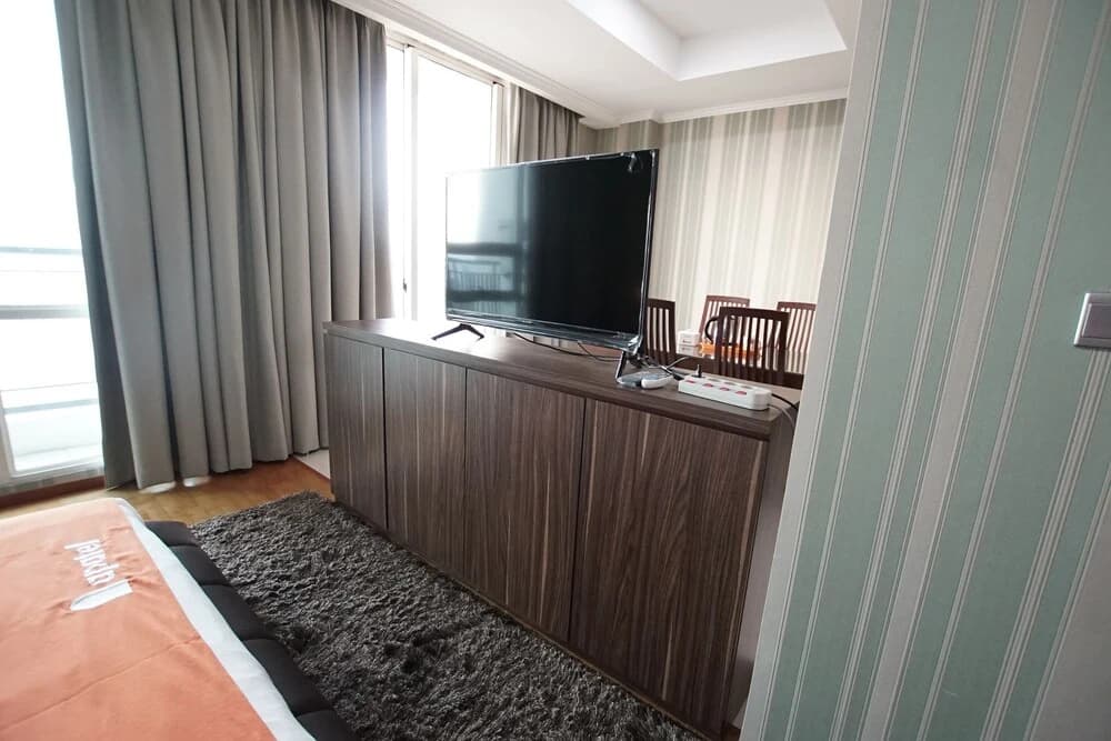 Apatel Ancol Mansion - photo 5