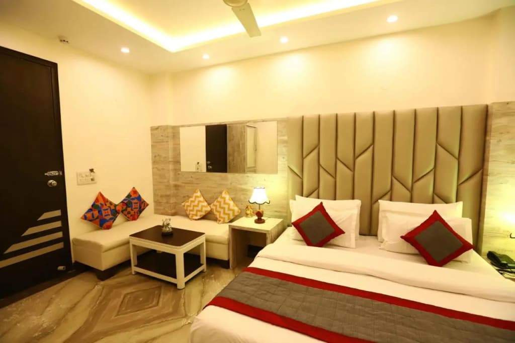 Hotel Amrit Villa - photo 17
