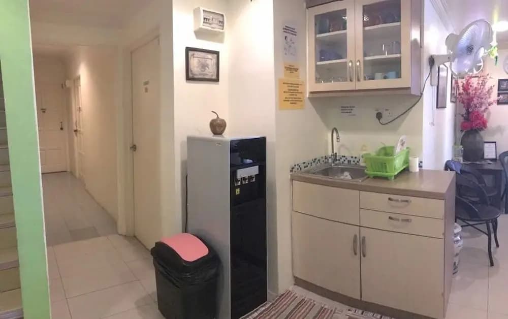 Johan Travellers Lodge - photo 22