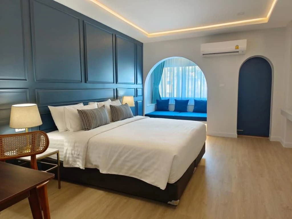 Regent Ramkhamhaeng and Apartment - photo 17