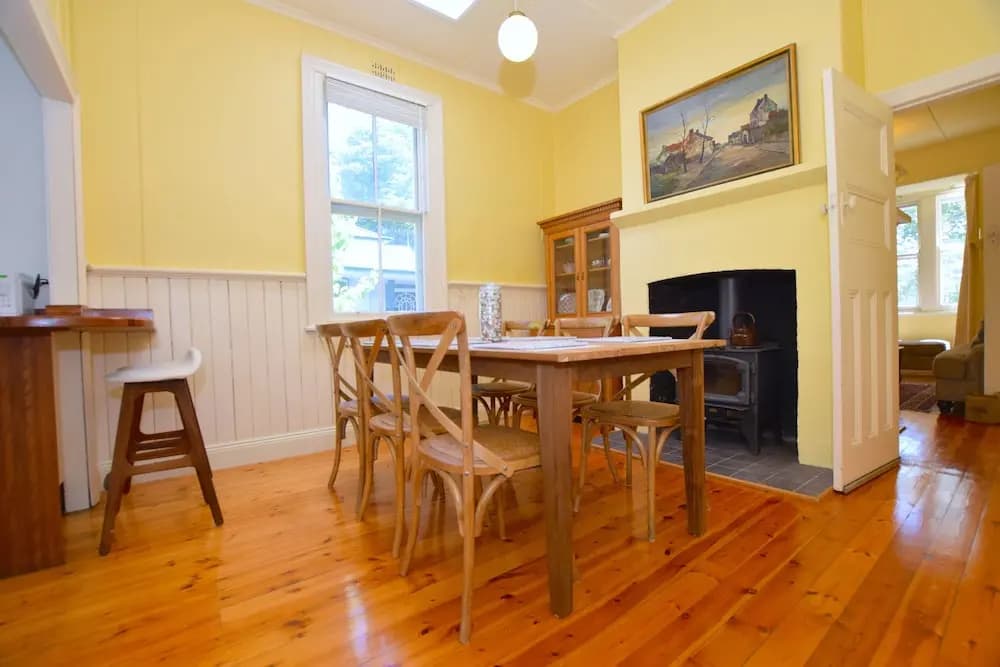 Mintie Cottage on Leura Mall - photo 2