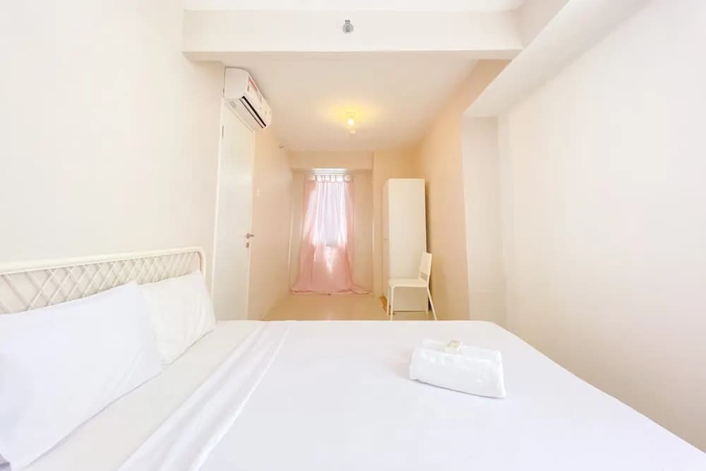 Nice Comfortable 2Br Apartment At Bassura City - photo 3