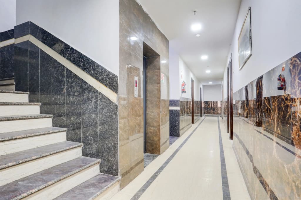 Super Collection O Mahipalpur Near Airport Formerly Jindal Palace - photo 15