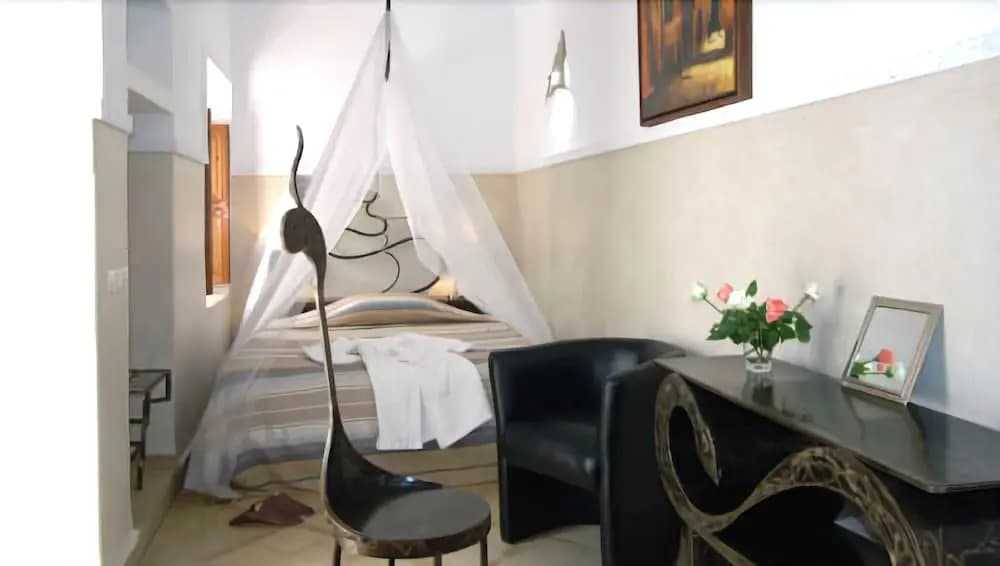 Riad Chalymar - photo 15