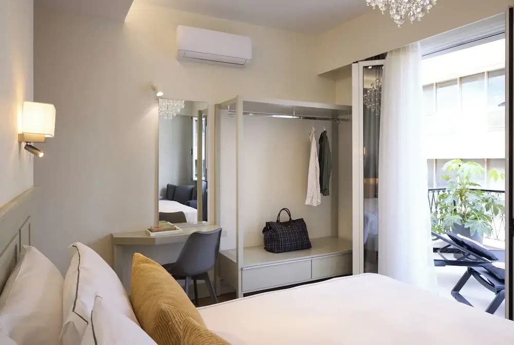 AthenSun Luxury Suites - photo 4