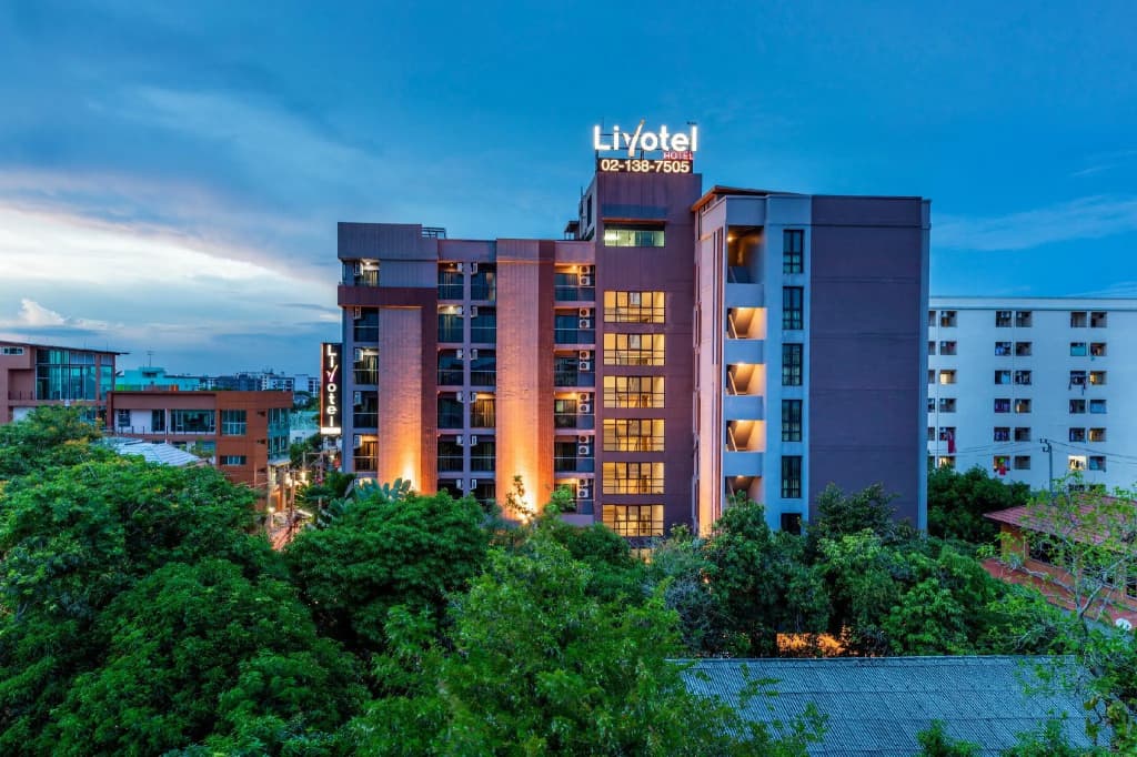 Livotel Hotel Lat Phrao Bangkok - photo 1
