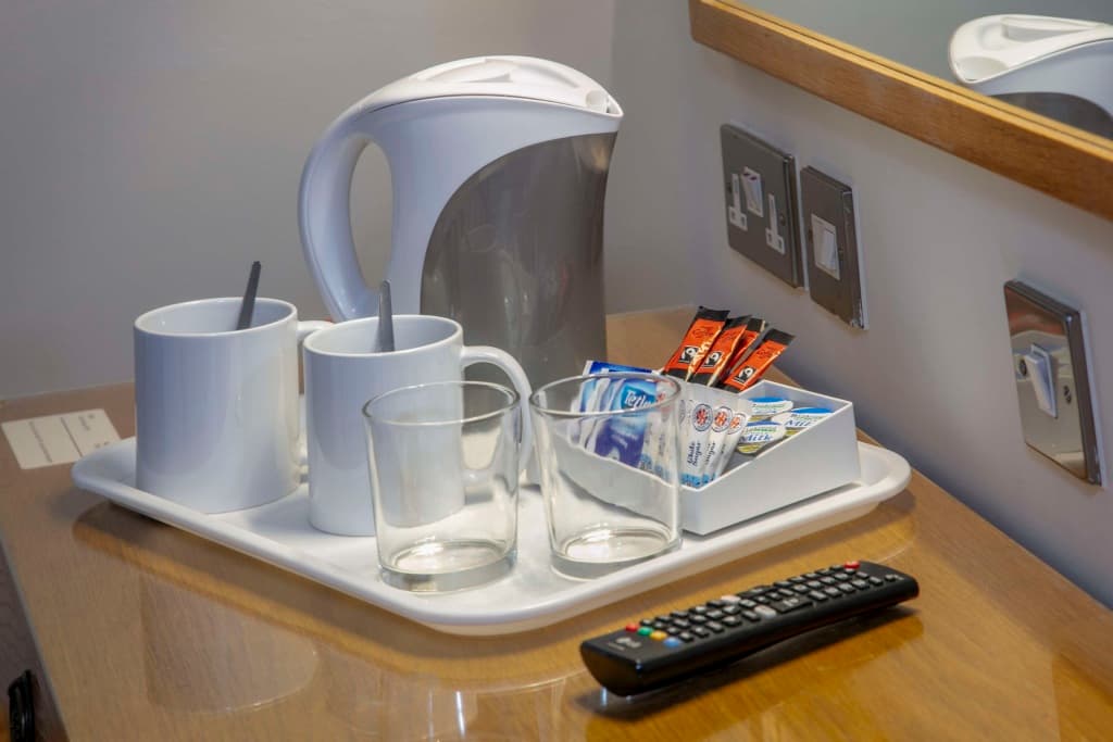 Queensway Hotel Sure Hotel Collection By Best Western - photo 14