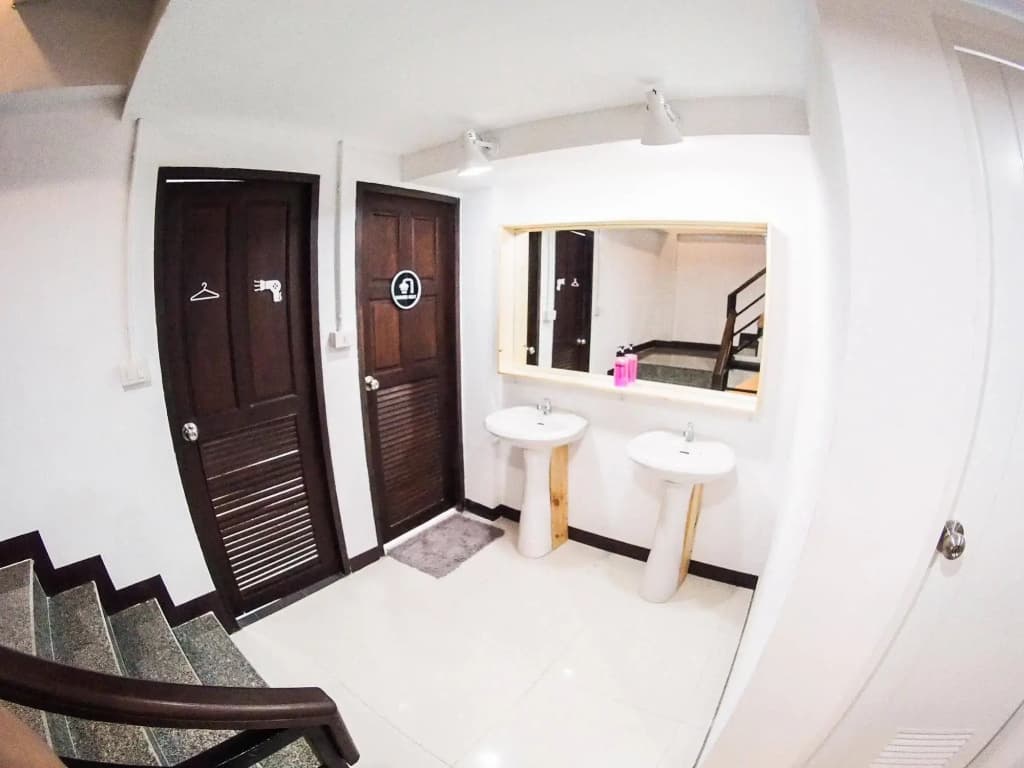 The Better Hostel - photo 15