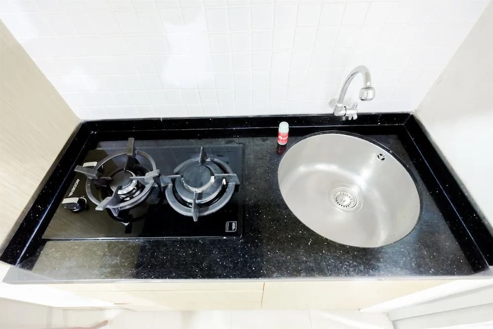 Simply & Clean Bassura City Apartment - photo 6