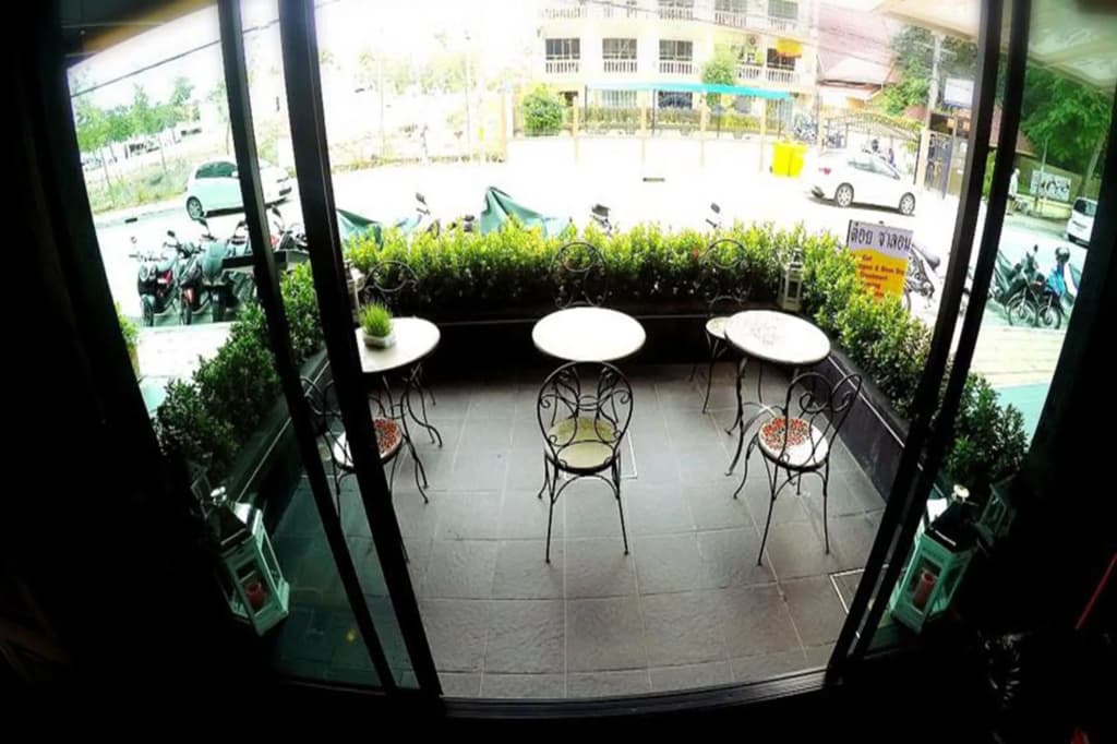 OYO 898 Sota Residence - photo 16