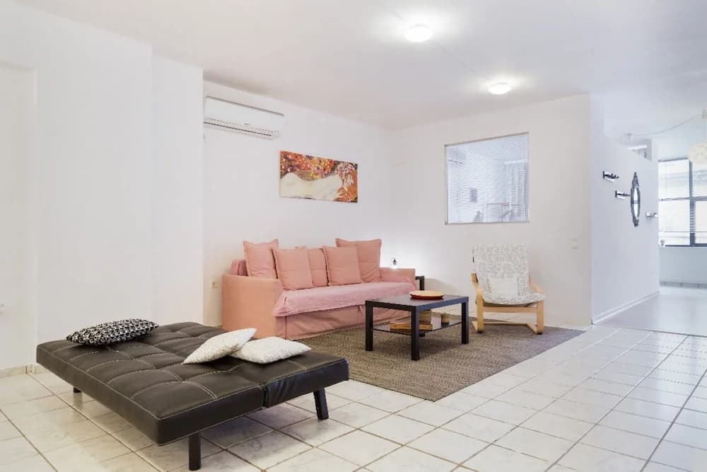 Driopon Apartment - photo 11