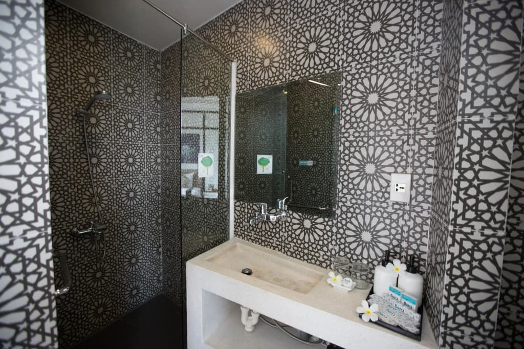 Flora Hotel - photo 9