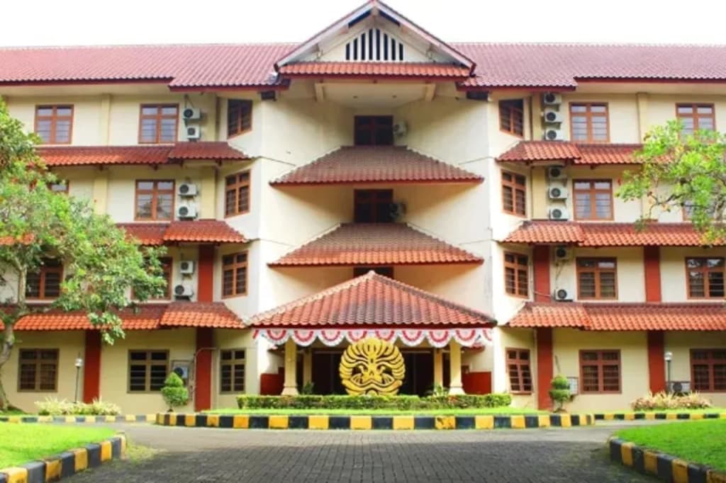 Wisma Makara Suite - photo 2
