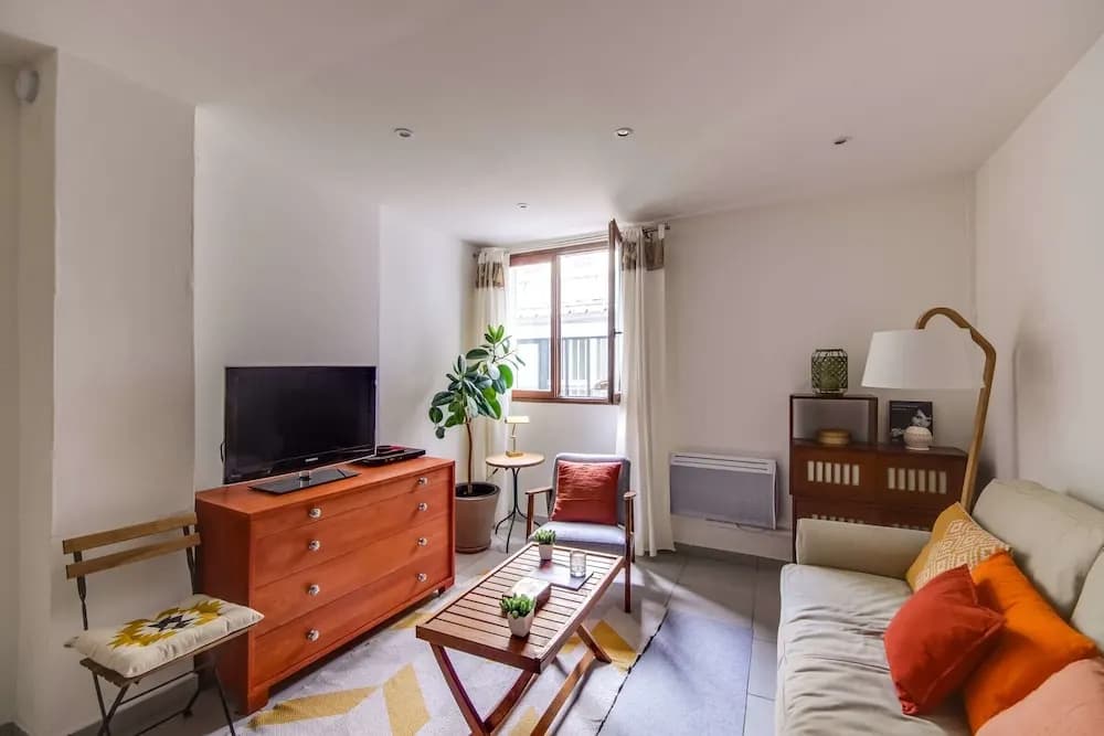 Charming Flat - 6 Mins to Gare Du Nord Metro - photo 4