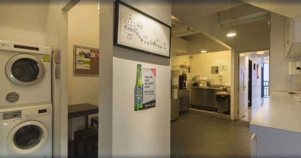 RedDoorz Hostel @ Bugis - photo 3