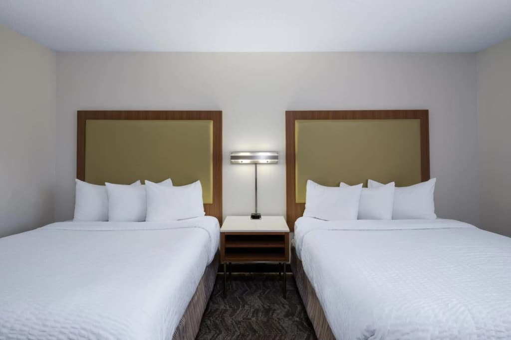 SpringHill Suites by Marriott Pasadena Arcadia - photo 24