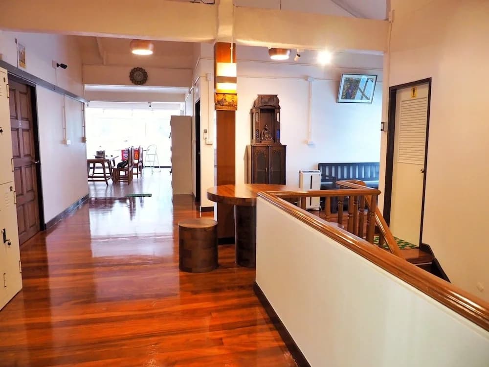 Esse Hostel - photo 10