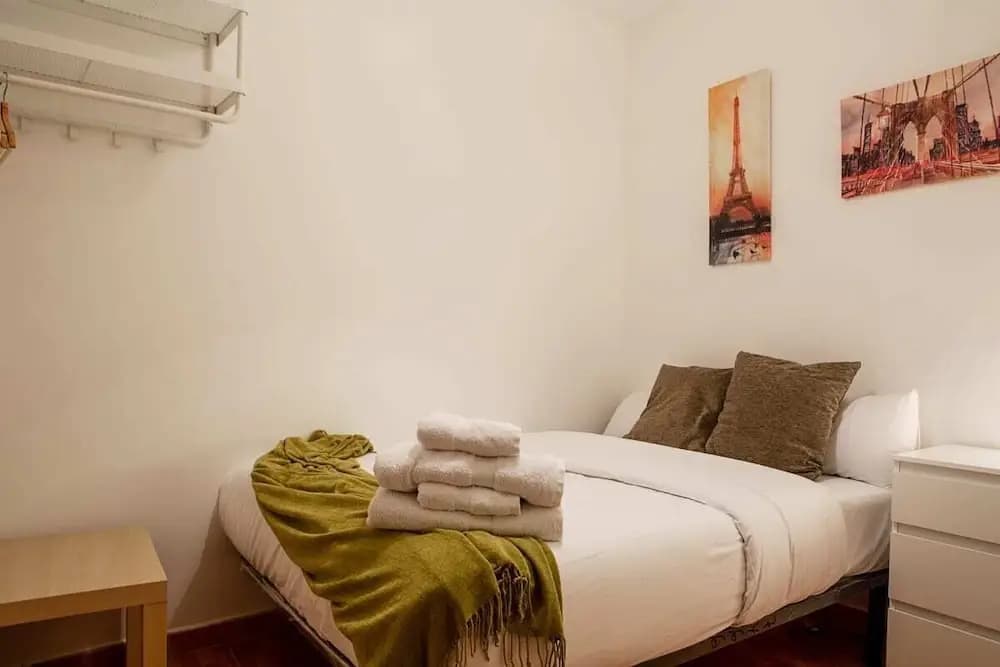 Lovely 2 Bed Apt next to Retiro - photo 4
