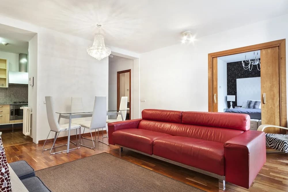 Uma Suites Luxury Downtown - photo 3