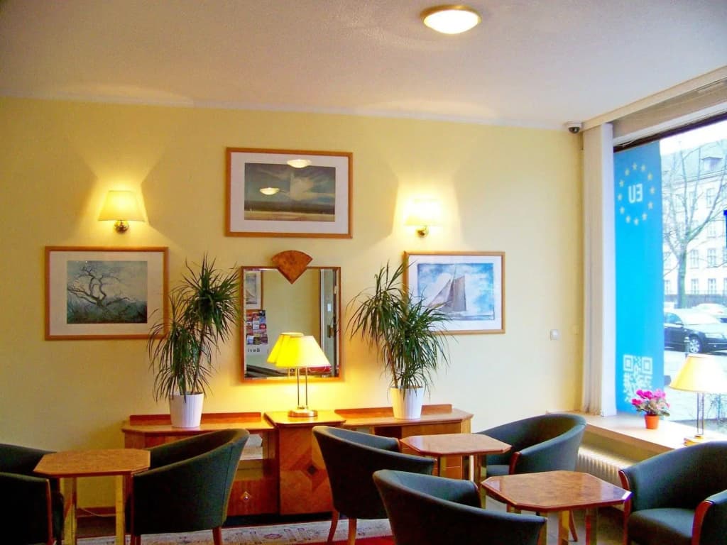 Hotel Amadeus Central - photo 14