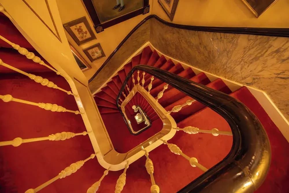 Park Mansion Hotel - photo 14