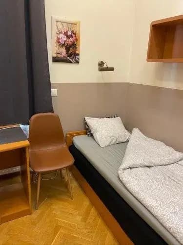 Guest Rest Studio Apartments - photo 7