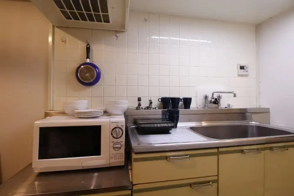 Namba Big Room Apartment - photo 11