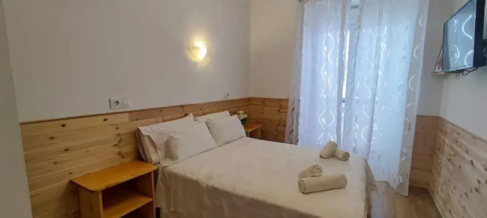 Hostal Aliste - photo 43