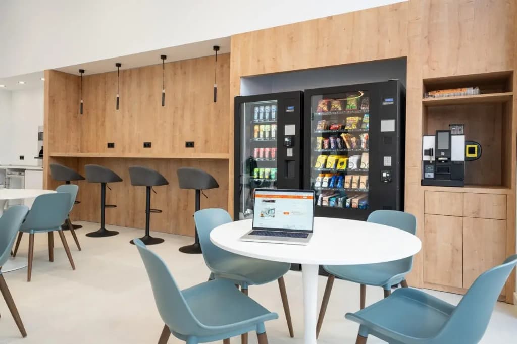 easyHotel Madrid Alcala - photo 10