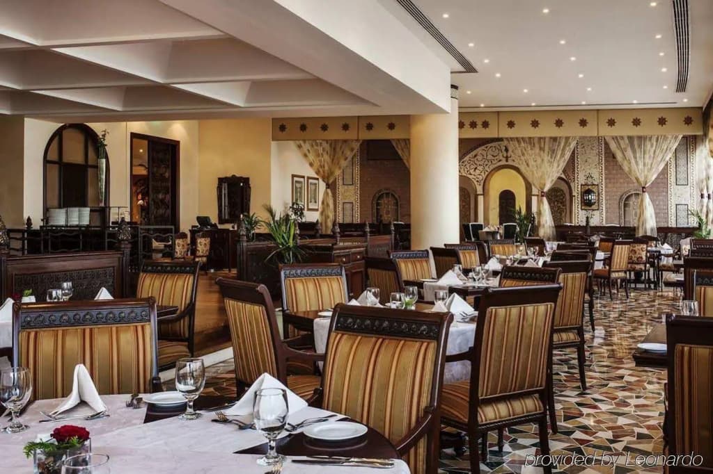 Corniche Hotel Sharjah - photo 31