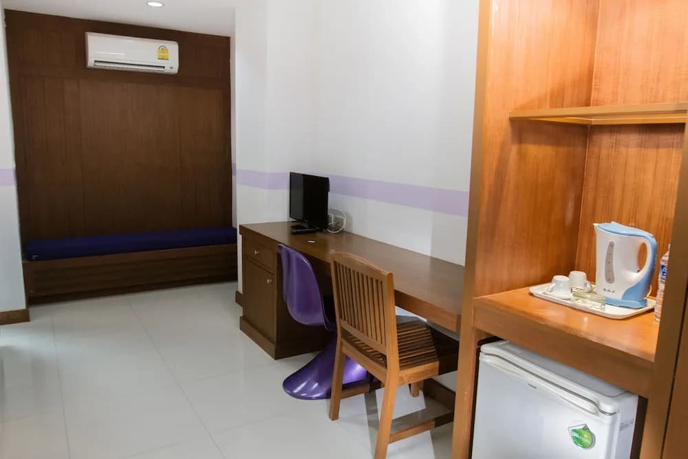 Chana Phuket Hotel - photo 18