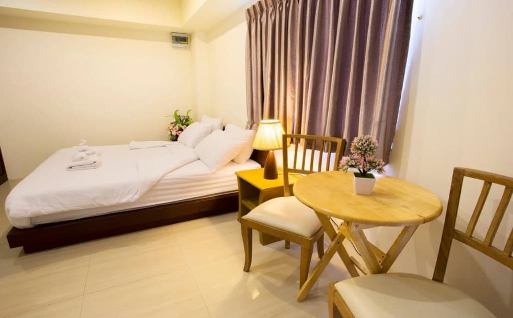 The Loft Resort Bangkok - photo 4