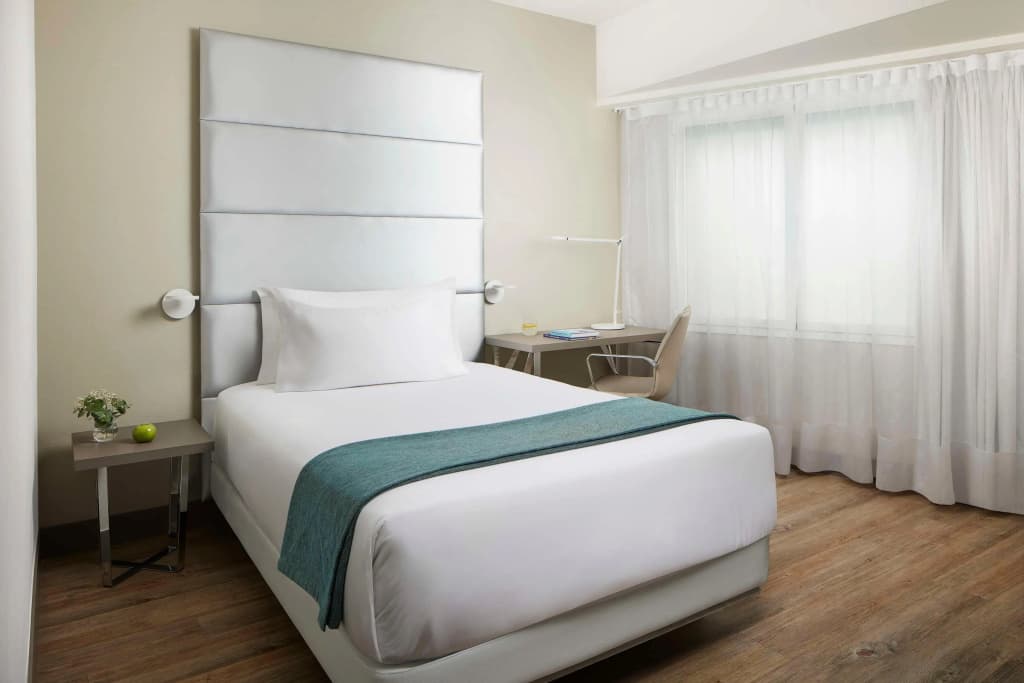 NH Madrid Zurbano - photo 33