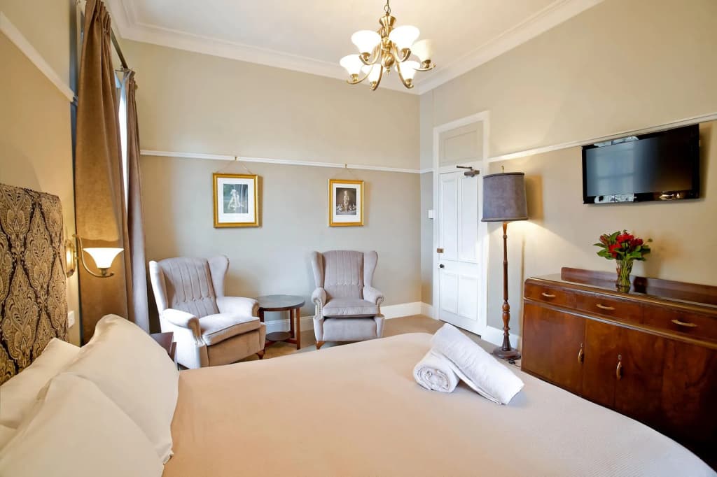 Alexandra Hotel - photo 5