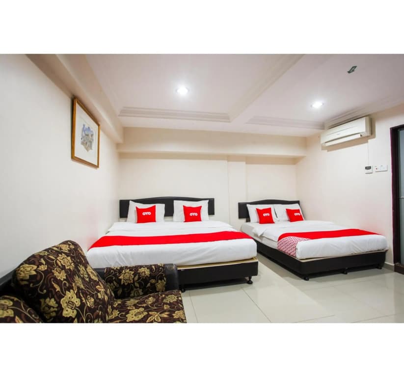 Casavilla Hotel by OYO Rooms - photo 2