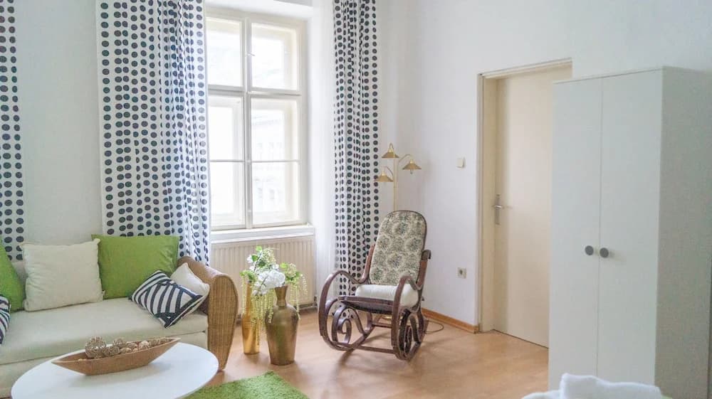 Modern Apartment in The Heart of Vienna 6 - photo 20