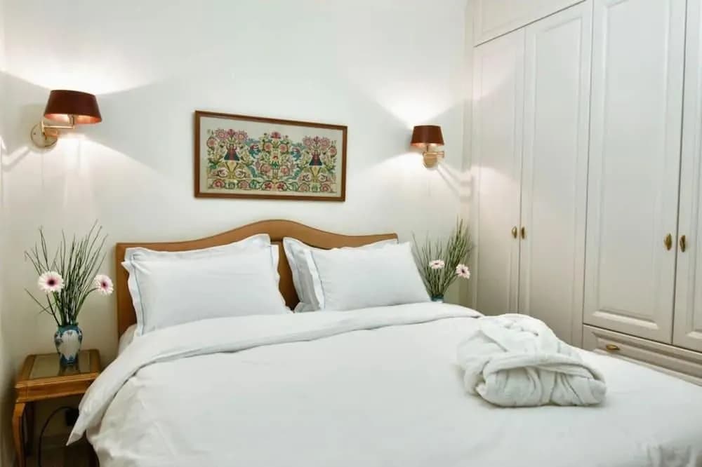 Acropolis Luxury Residences - main photo