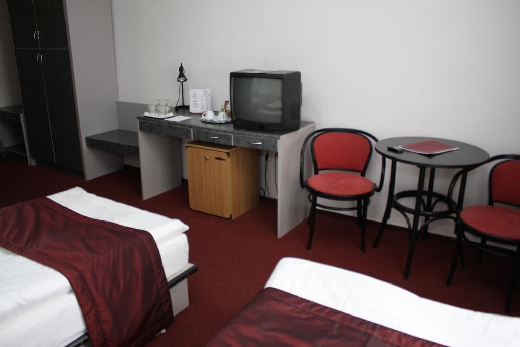 Hotel Griff - photo 4