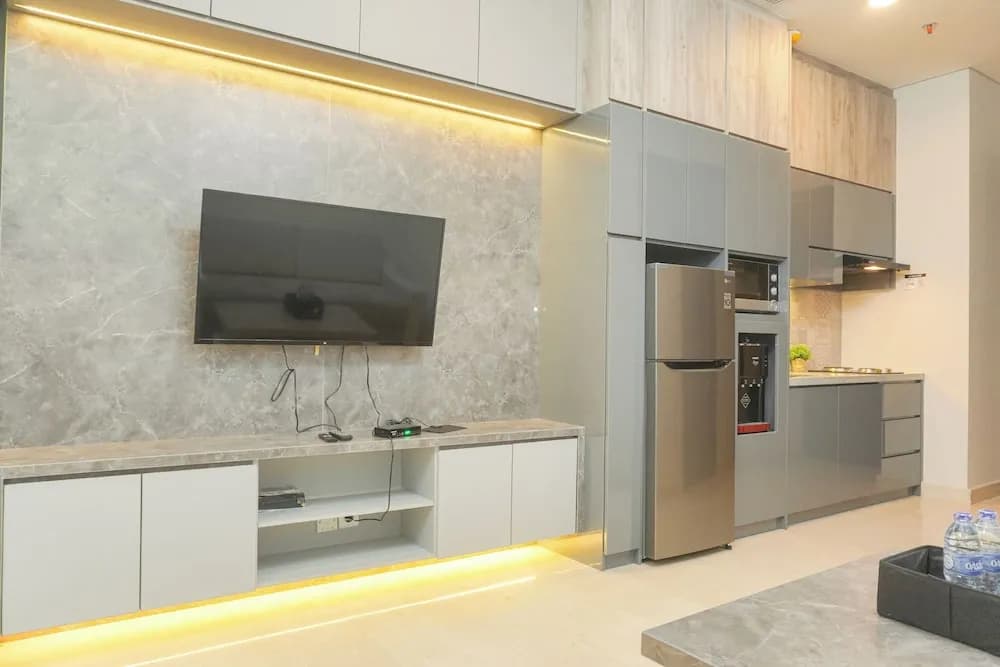 Gorgeous And Comfortable 1Br Sudirman Suites Apartment - photo 14
